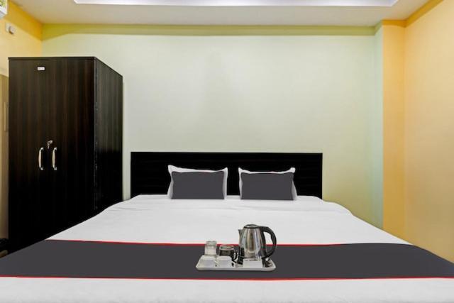 H K Residency Near Kalakshetra Hotel Guwahati Eksteriør billede